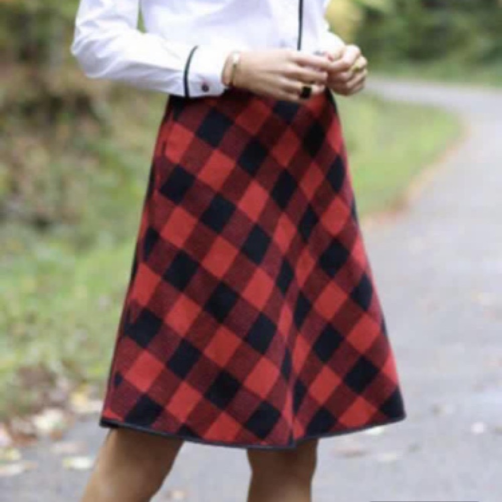 ❤️Sale 2/$40 Pink tartan red plaid wool circle skirt size 0